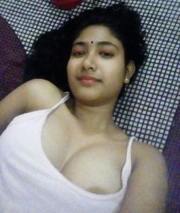 Apna Muth Bahan Ki Bur Me Giraya Sex Ke Baad