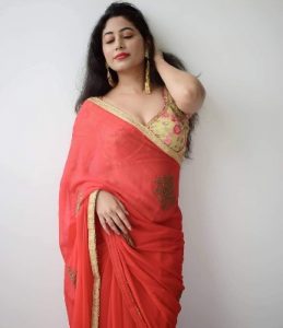 Principal mam ko gram karke office me pel diya-1