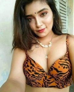 Girlfriend ki seal jaipur me todi